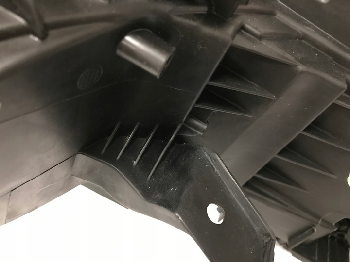 фото №6, Volvo ex30 23- лампа фара праві повний led європа