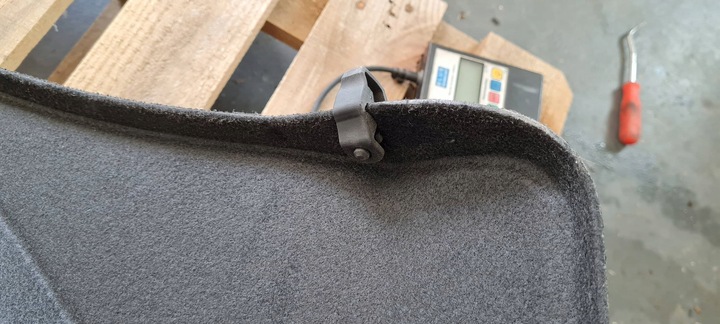 фото №15, Q3 83a полка багажника зад задняя чёрная 22r 83a867769a