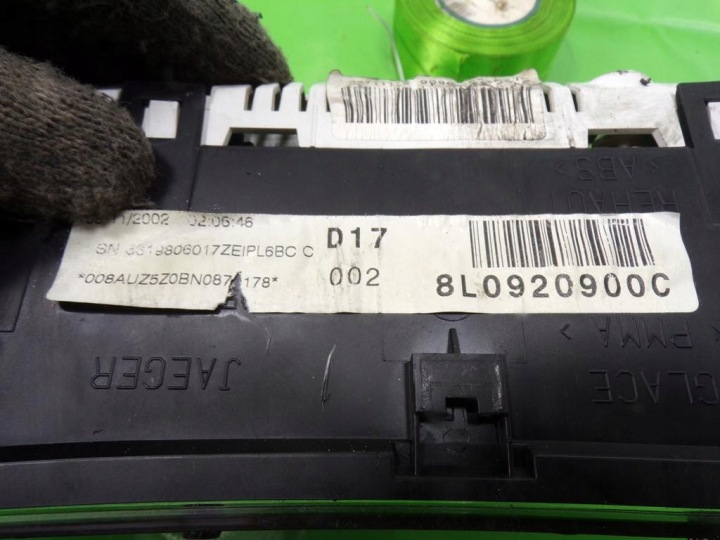 фото №5, Audi a3 8l панель приладів 8l0920900c