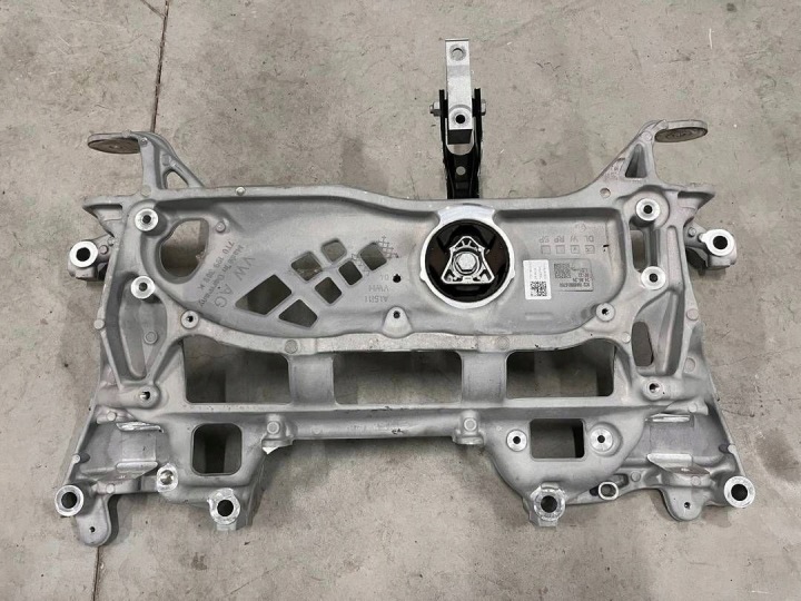 фото №9, Підрамник передній перед volkswagen multivan t7 7t0199313c