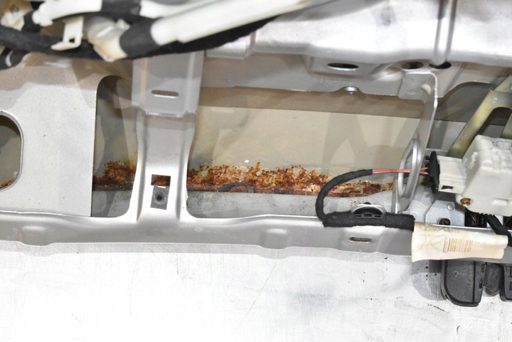 фото №15, Кришка багажника зад задня срібна vw golf 4 iv універсал 97-06