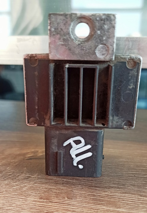 фото №9, Реле системи розжарювання