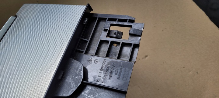 фото №5, A6 c7 4g захист кришка попільнички перед 4g0863273 25s a7 4g