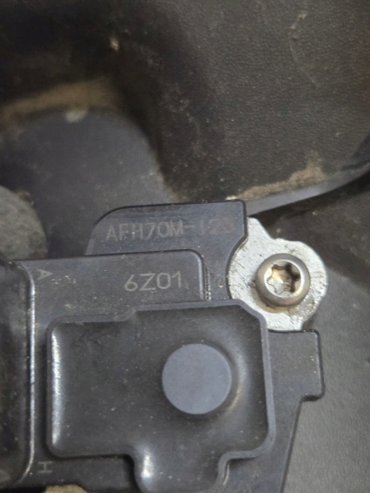 фото №9, Корпус фильтра воздуха opel insignia b 23324767 расходомер 23324767