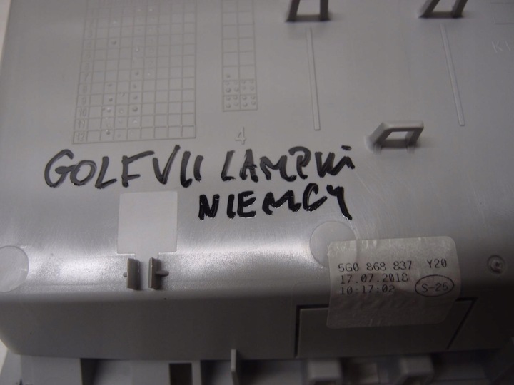 фото №7, Освітлення лампа стеля vw golf vii