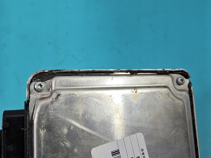 фото №8, Компьютер блок управления двигателем (ecu) audi a3 8l 1,8 t 06a997034cx 0261208636