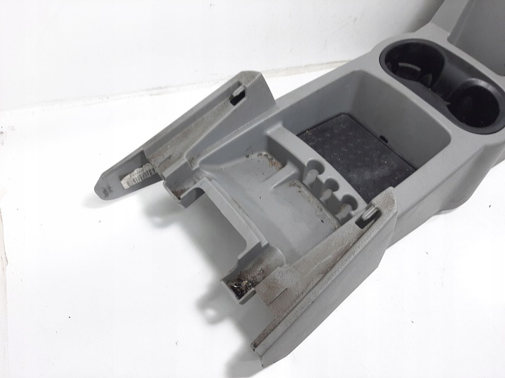 фото №8, Dodge durango ii рестайлинг 07r туннель средний подлокотник