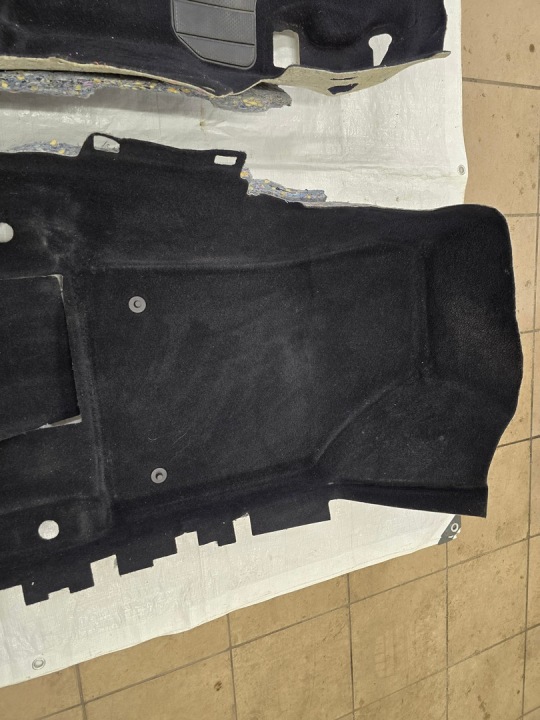 фото №8, Vw touran ковёр пола 1t1863367e 1t1 863 367 e карта 1t покрытие