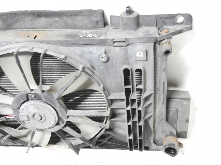 фото №6, Toyota auris i 06-09 1.4 vti комплект радіатор з вентилятор 422133-65110r