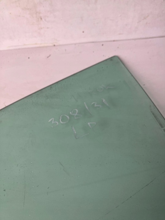 фото №7, Стекло дверь левый перед peugeot 308 t9 15r