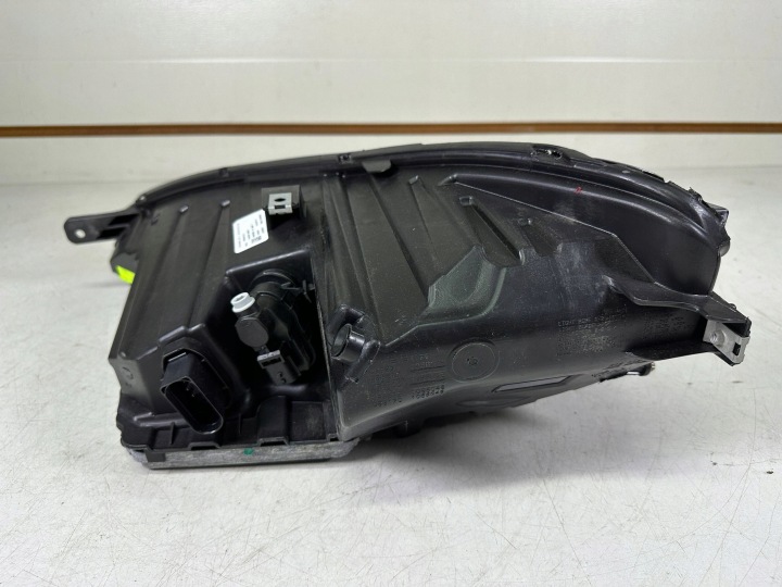 фото №8, Фара правое перед сторона правая tesla модель s 1065046-00-d новая