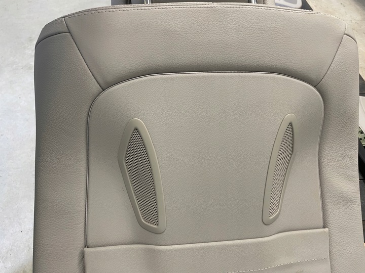 фото №13, Сиденья обивка вентиляция массажи подогрев динамический mercedes w218 cls 41tkm