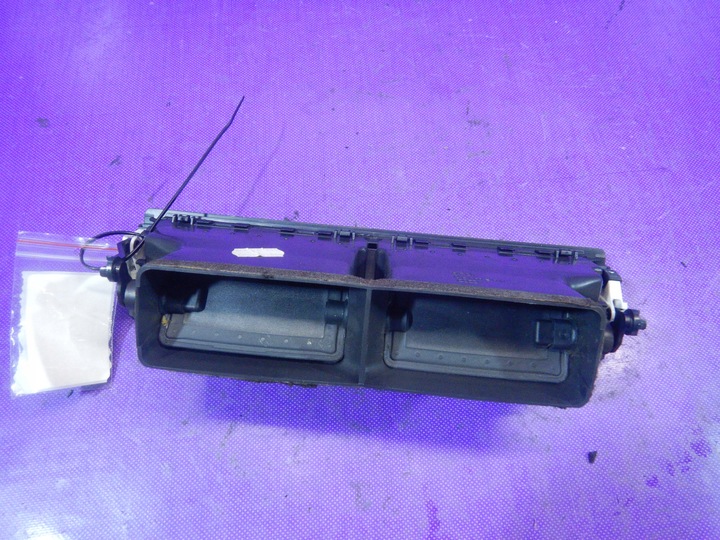 фото №6, Audi a4 b6 00- ґрати повітропровід середні 8e0820951g