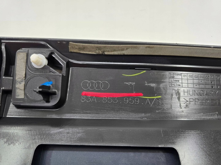 фото №10, Планка накладка дверь audi q3 ii 83a 18- левая перед