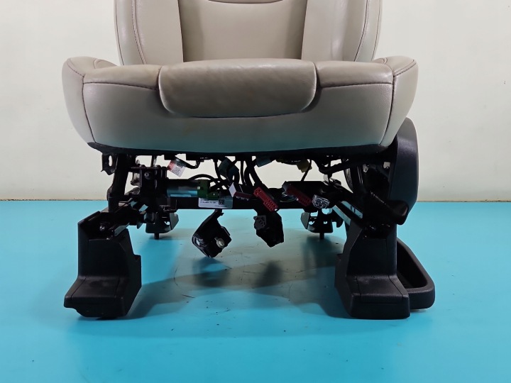 фото №16, Сиденья комплект диван перед подогрев кожа ford edge ii mk2 14-18