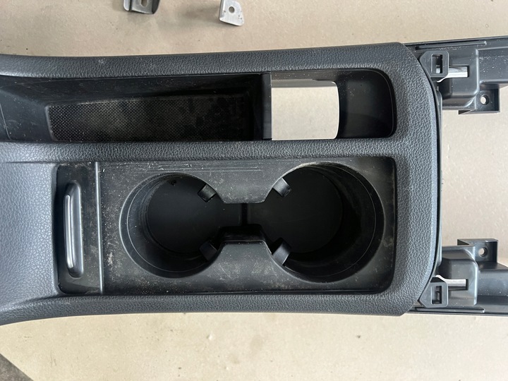 фото №7, Hyundai i30 iii 17- тунель середній з підлокітником шкіра європа