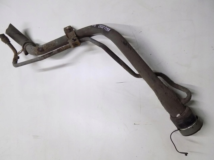 фото №1, Toyota rav4 ii 2.0 d4d труба заливання пального заливна горловина