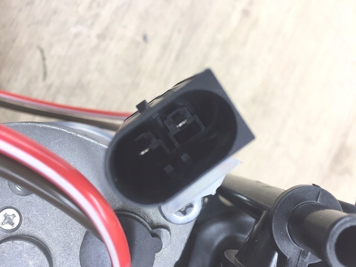 фото №8, Компрессор подвешивание a2123200104 do mercedes benz e sedan универсал w212