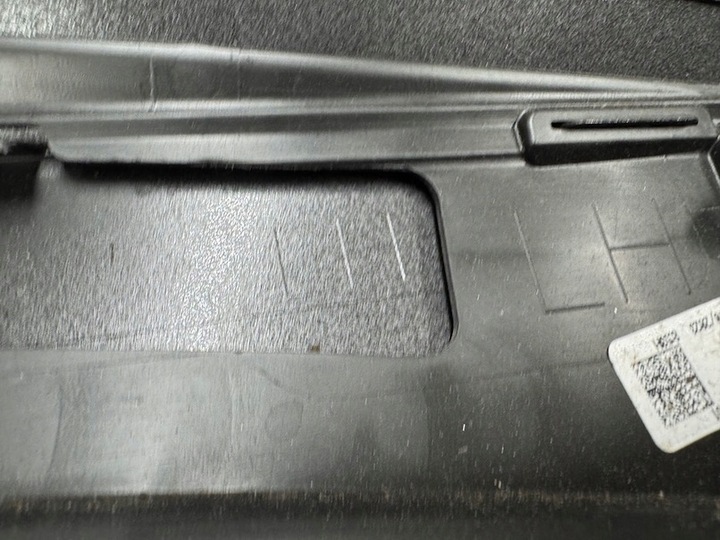 фото №3, Seat ateca 575 планка w двері передні ліві 575 оригінал