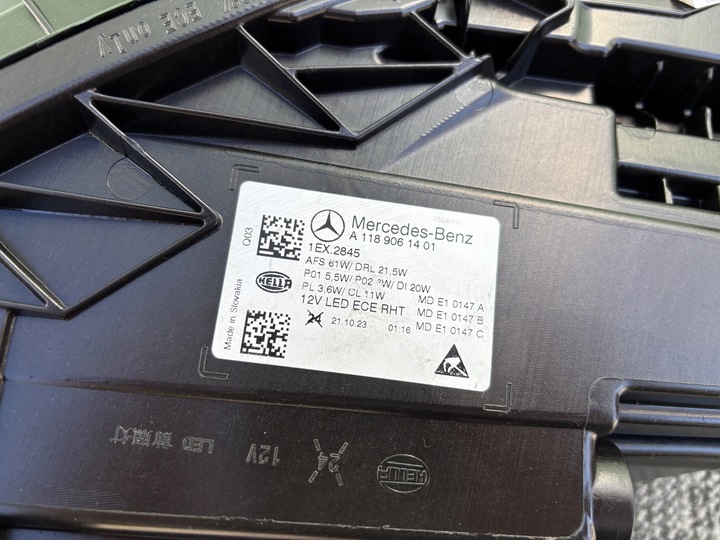 фото №13, Mercedes cla 118 c118 рестайлінг лампа права ліва перед передня фара