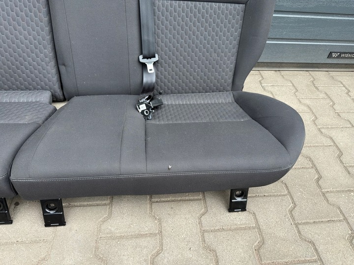 фото №5, Ford focus mk3 универсал диван сиденья задние кронштейны