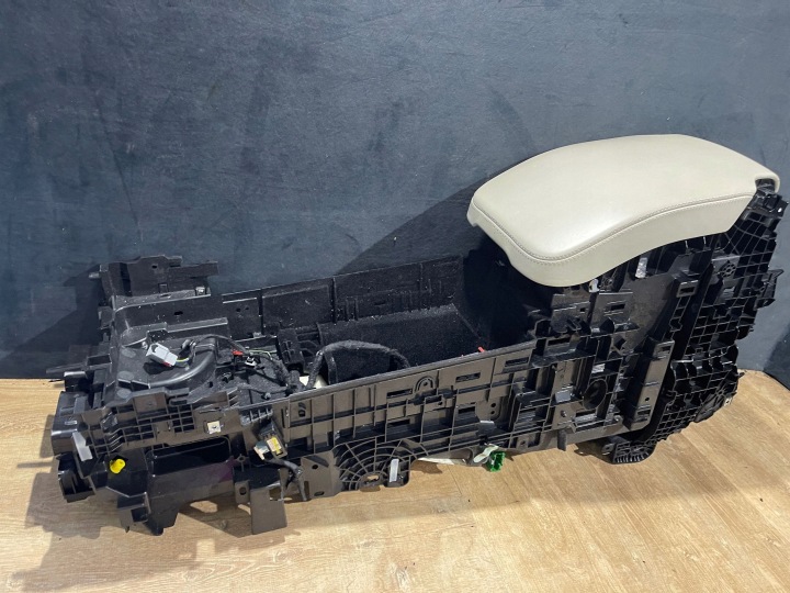 фото №7, Тунель середній підлокітник холодильник range rover vogue l405 jk52045j40b