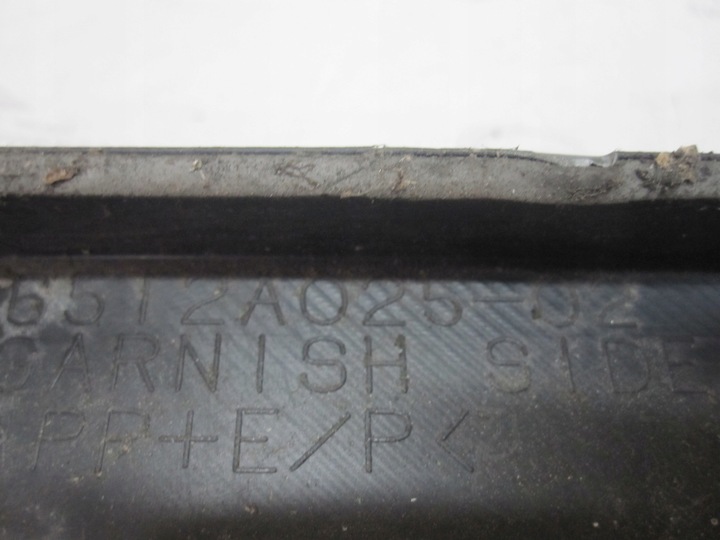 фото №3, Outlander ii 07r планка порогова права 6512a025-02