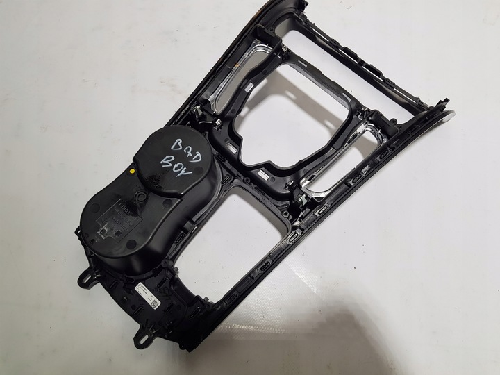 фото №8, Mercedes w205 dekor рамка важіль перемикання передач коробки передач консоль середня