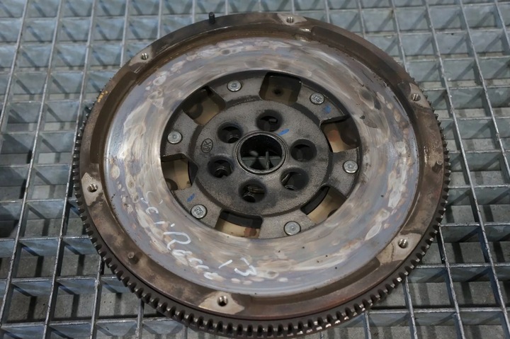 фото №5, Зчеплення колесо двомасовий диск притиск vw scirocco audi skoda 2.0 tdi cbd