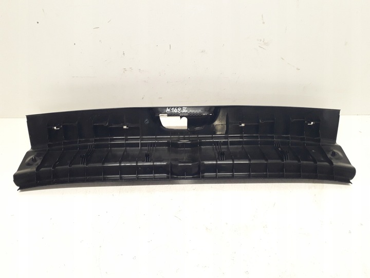 фото №6, Mercedes a w169 04-12 защита ремня багажника 1696900041