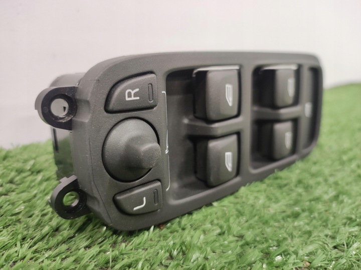 фото №11, Панель управление стекло volvo оригинальный номер 31453266