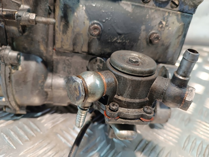 фото №9, Насос топливная рейка bosch 1400a8b495dl deuthz-fahr f4l912w