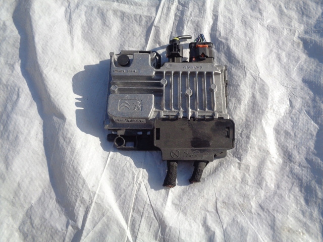 фото №1, Citroen peugeot модуль старт сплав 9819596180