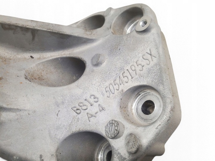 фото №6, Alfa romeo stelvio 50545195 кронштейны i кронштейн