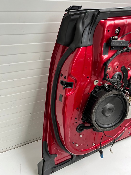 фото №13, Двері праві зад ferrari purosangue карбон