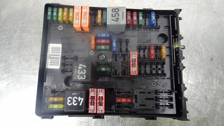 фото №7, Коробка предохранителей audi a3 8p 2.0tdi