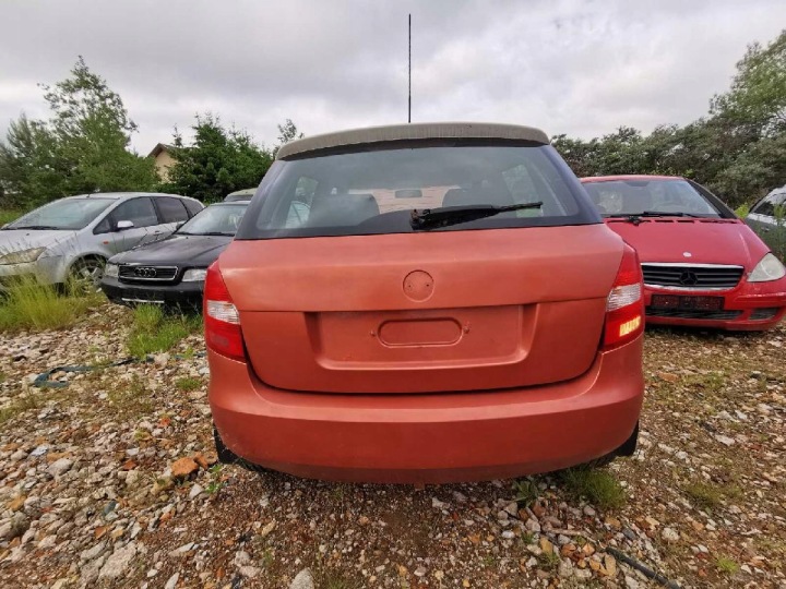 фото №9, Skoda fabia реле 2008 1.4l 141951253b 20240072, 53