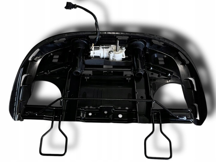 фото №1, Audi a8 d4 двигатель подголовник левый перед 4h0881731