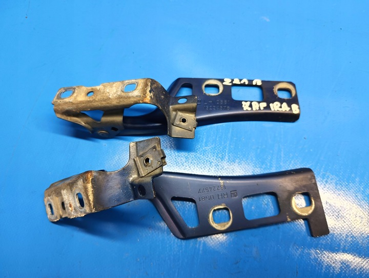 фото №1, Петлі капота комплект opel zafira b z21b