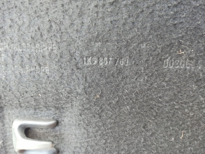 фото №11, Полка багажника vw golf v 3d оригінал 1k6867769