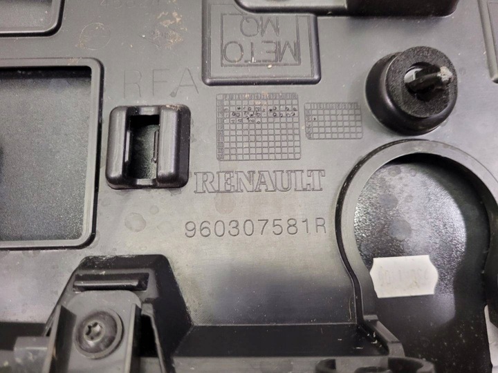 фото №9, Спойлер кришки зад renault scenic 4 2019 960307581r