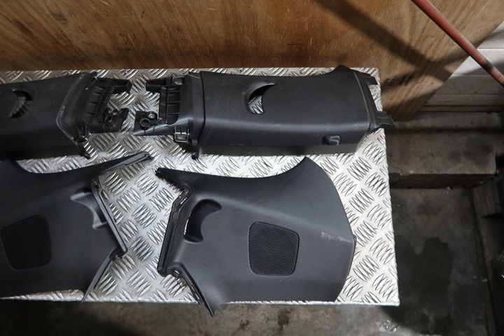 фото №12, Потолок audi a1 8x 8x38367505a повреждённый. plus аксессуары