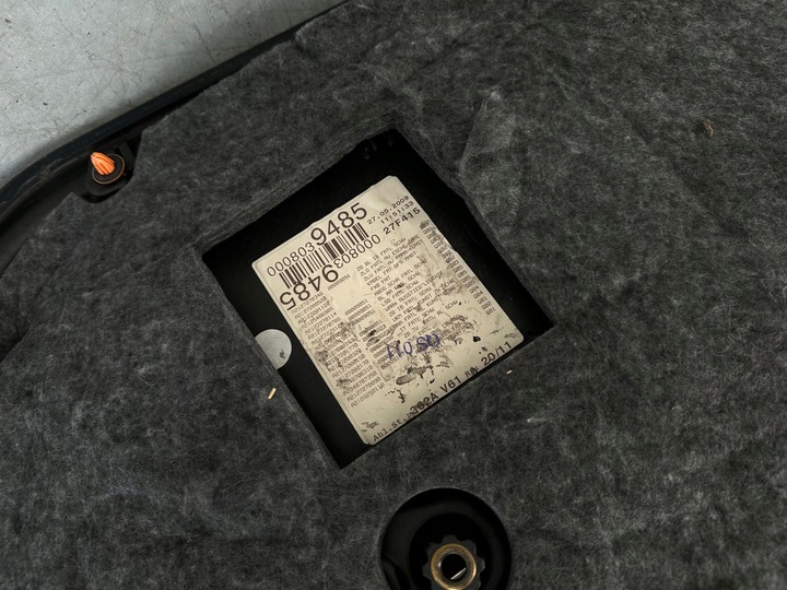 фото №7, Оббивка двері боковина лівий перед mercedes e-klasa w212 підсвічувана англієць