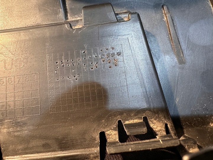 фото №14, Volvo xc40 дифузор спойлер бампера зад задній 31650121 планка