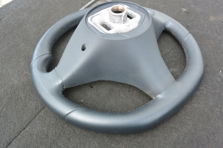 фото №12, Tesla модель s руль кожаный красивая 12-