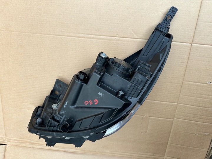 фото №9, Kia rio iv 4 фара правое перед обычная h7 92102-h8 красивый состояние