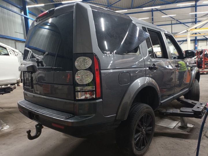фото №9, Land rover discovery iv las 2010 - 2018 бампер заднє 306dt tdv6