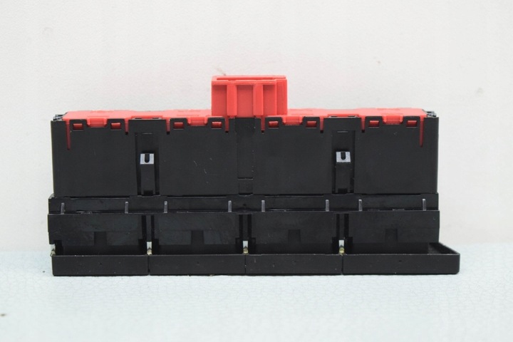 фото №7, Панель перемикачів vw tiguan ad1 5nb927238d 1.4l бензин 110kw 2018