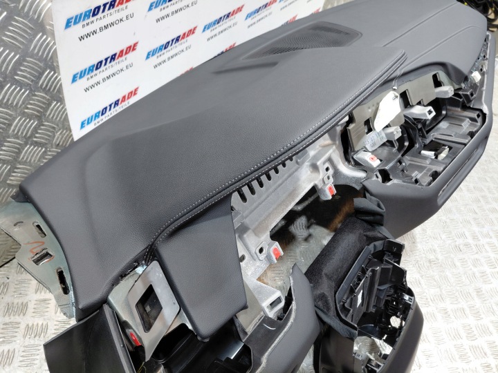 фото №6, Bmw x5 g05 x6 g06 x7 g07 торпедо раздаточная консоль bez hud 9471880