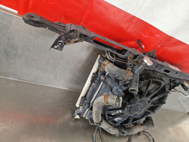 фото №9, Kia ceed ii 2 радіатор основний  клімат вентилятор pas верхній 1.4 16 crdi kpl.